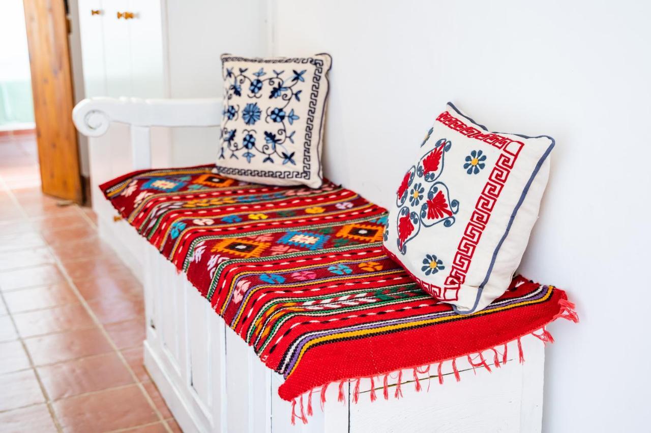 Olive Grove Cottage Menetai Ngoại thất bức ảnh